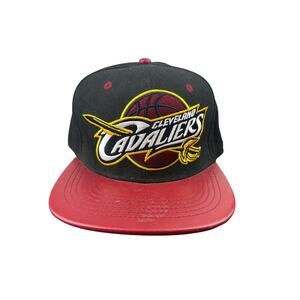 Mitchell & Ness Cle Cavs Leather Brim Strap back Buckle Cap